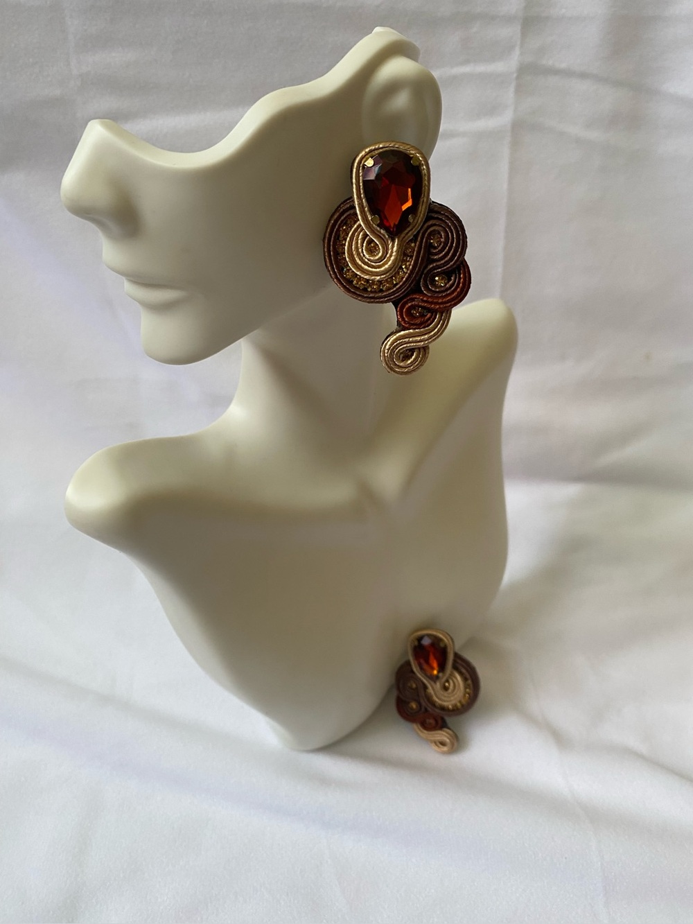 Women Jewelry Brown & Gold Statement Earrings with Amber Gem